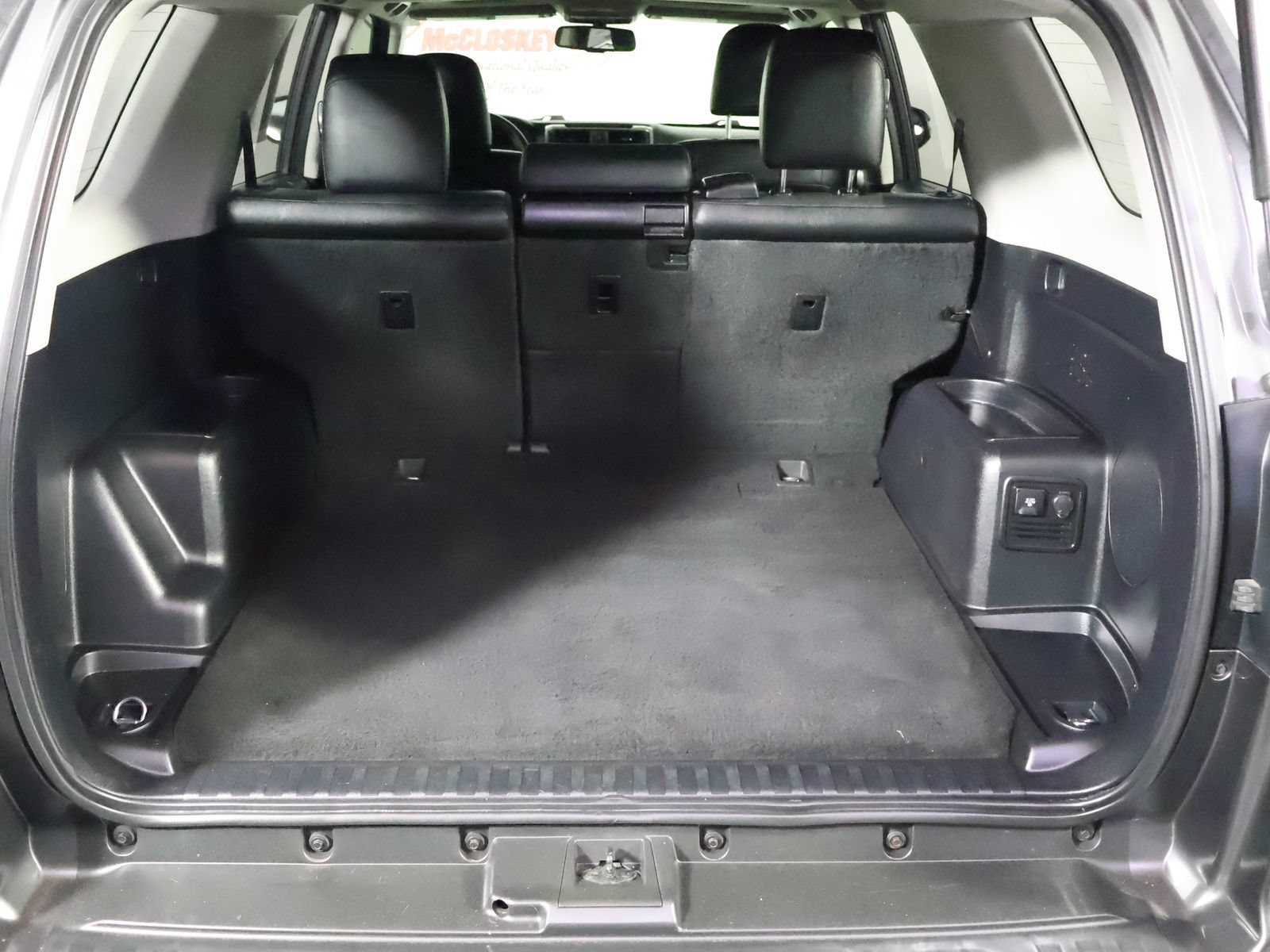 Used 2019 Toyota 4Runner Limited AWD/4WD image 10