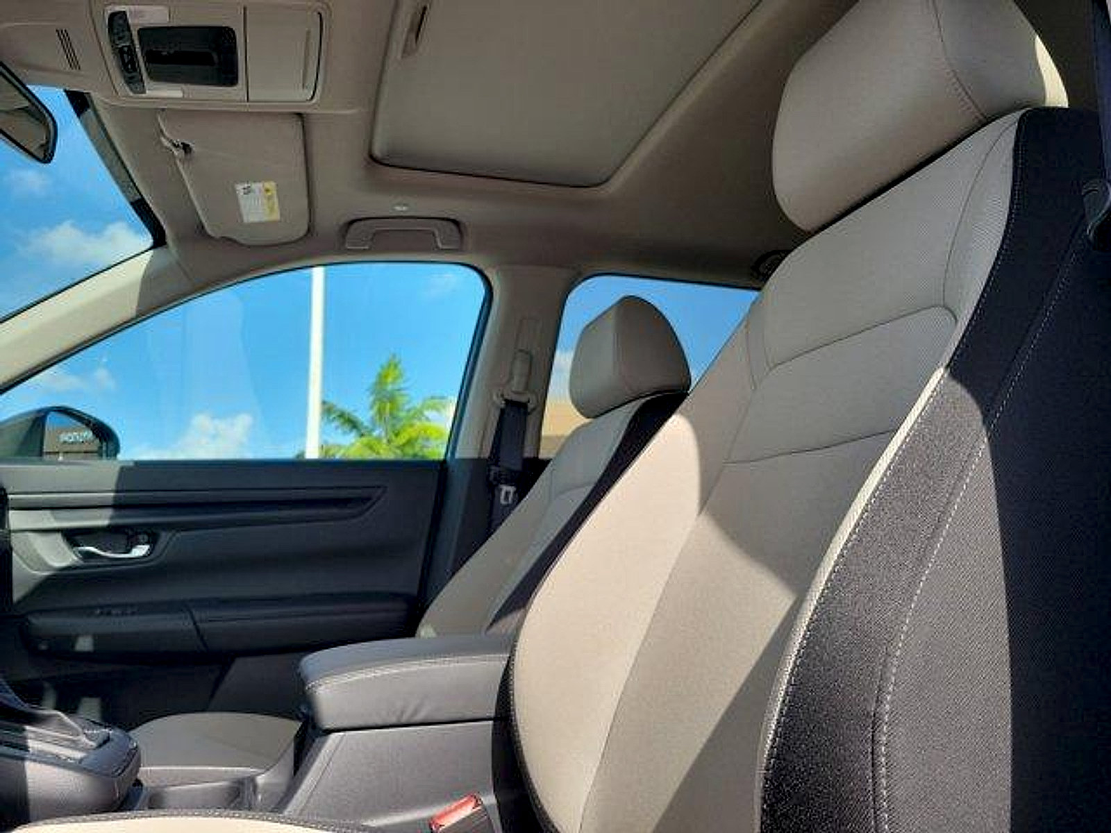 Used 2025 Honda CR-V EX image 24