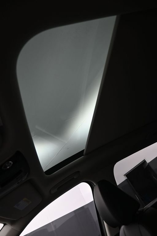 New 2026 Kia Sorento S w/ S Panoramic Sunroof Package FWD image 18
