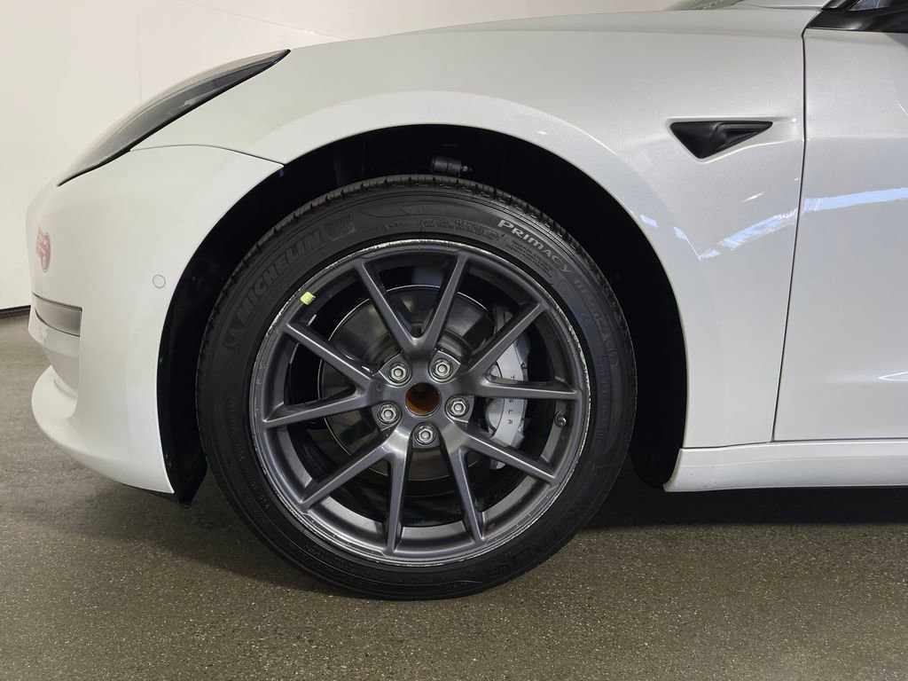 Used 2021 Tesla Model 3 Standard Range Plus image 11