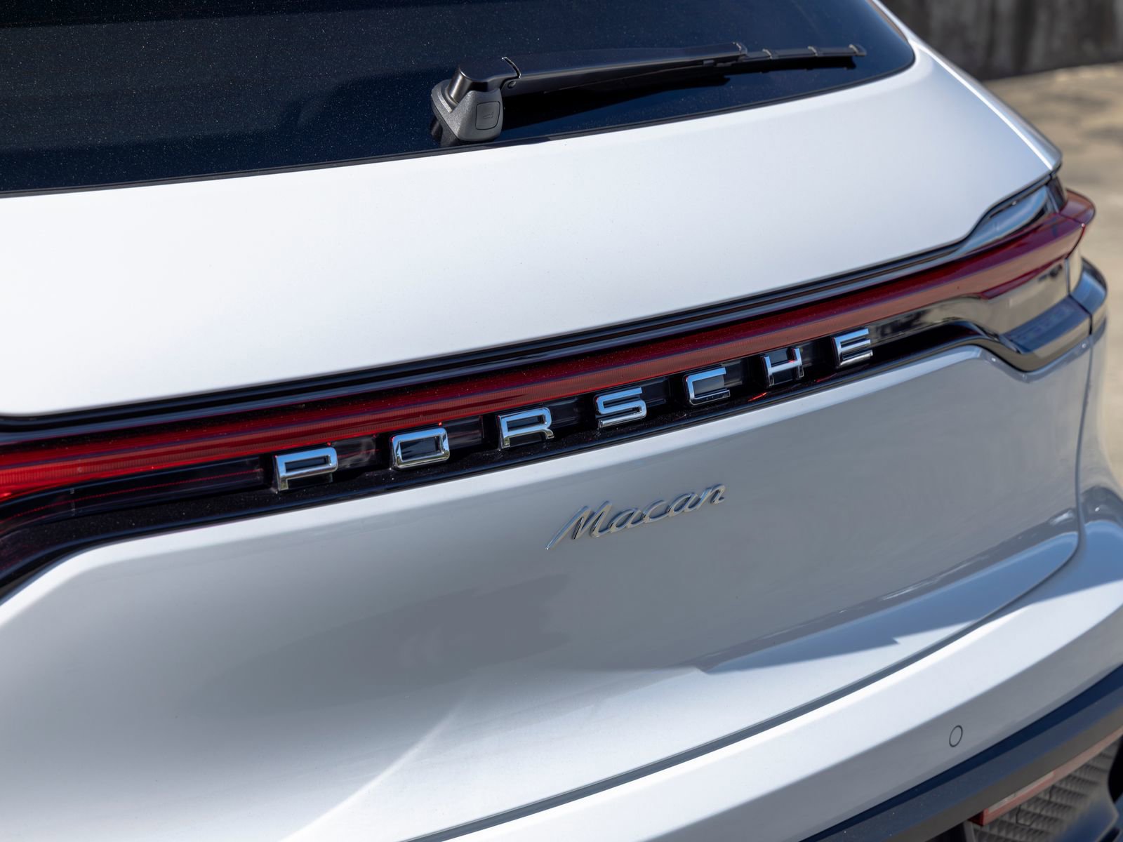 Certified 2026 Porsche Macan image 19