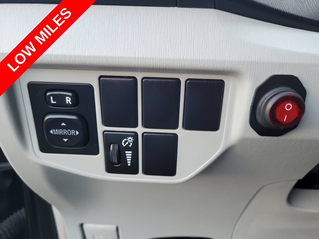 Used 2015 Toyota Prius Three FWD image 22