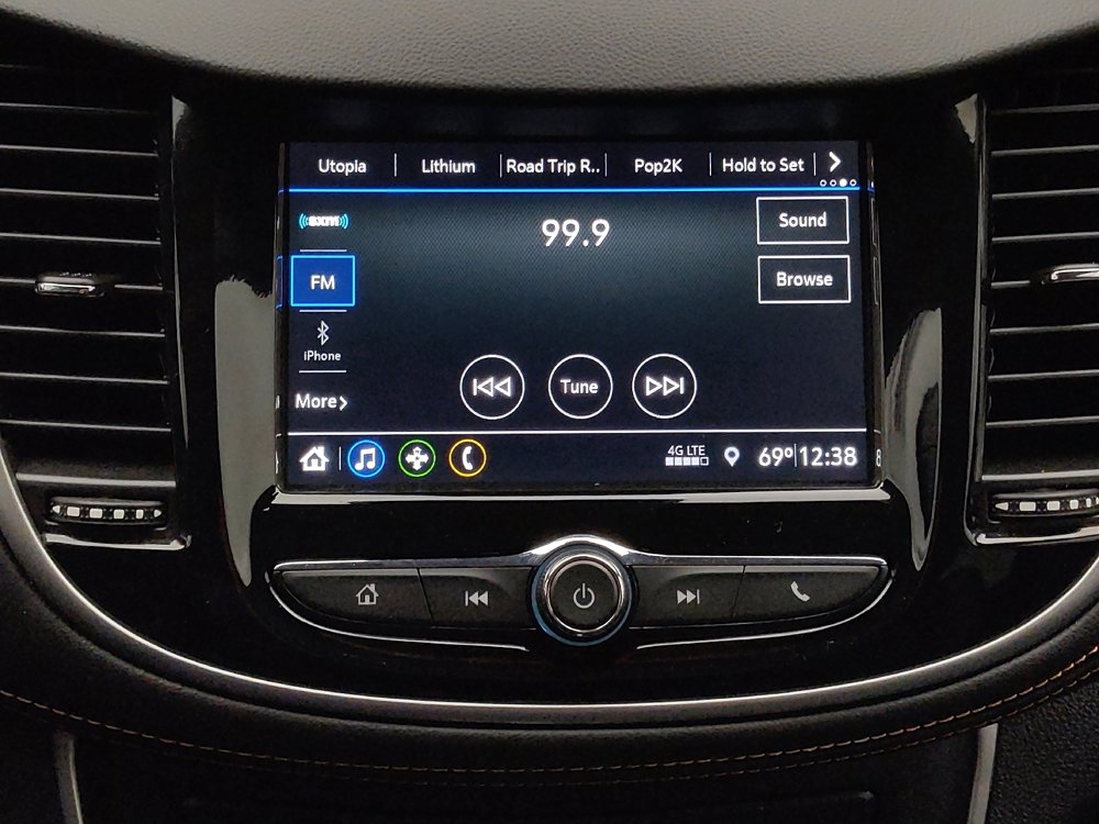 Used 2019 Chevrolet Trax LT w/ LT Convenience Package AWD/4WD image 25