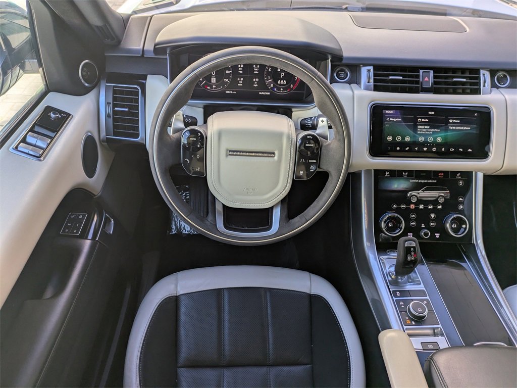 Used 2020 Land Rover Range Rover Sport HST image 17