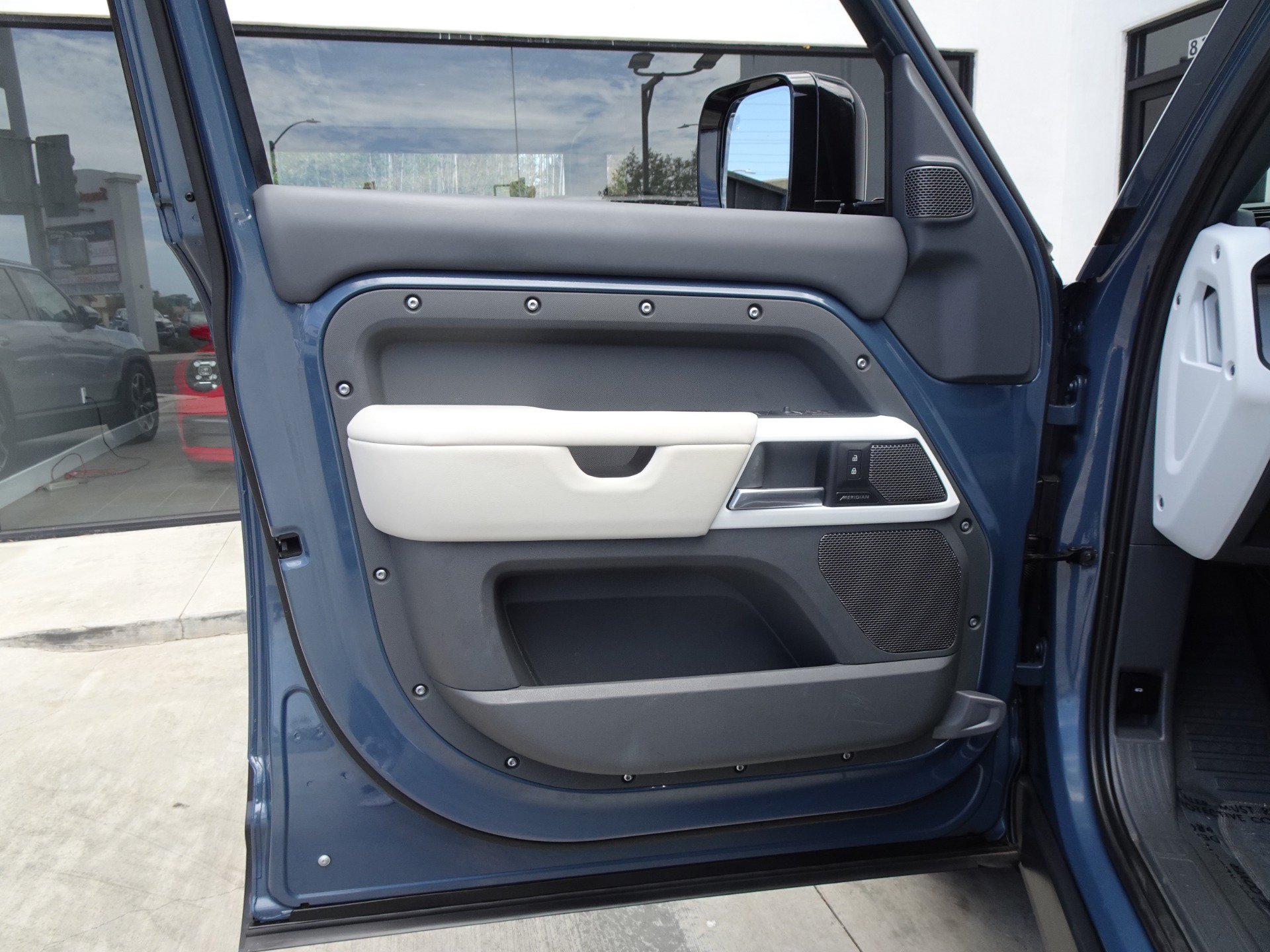 Used 2024 Land Rover Defender 110 S AWD/4WD image 13