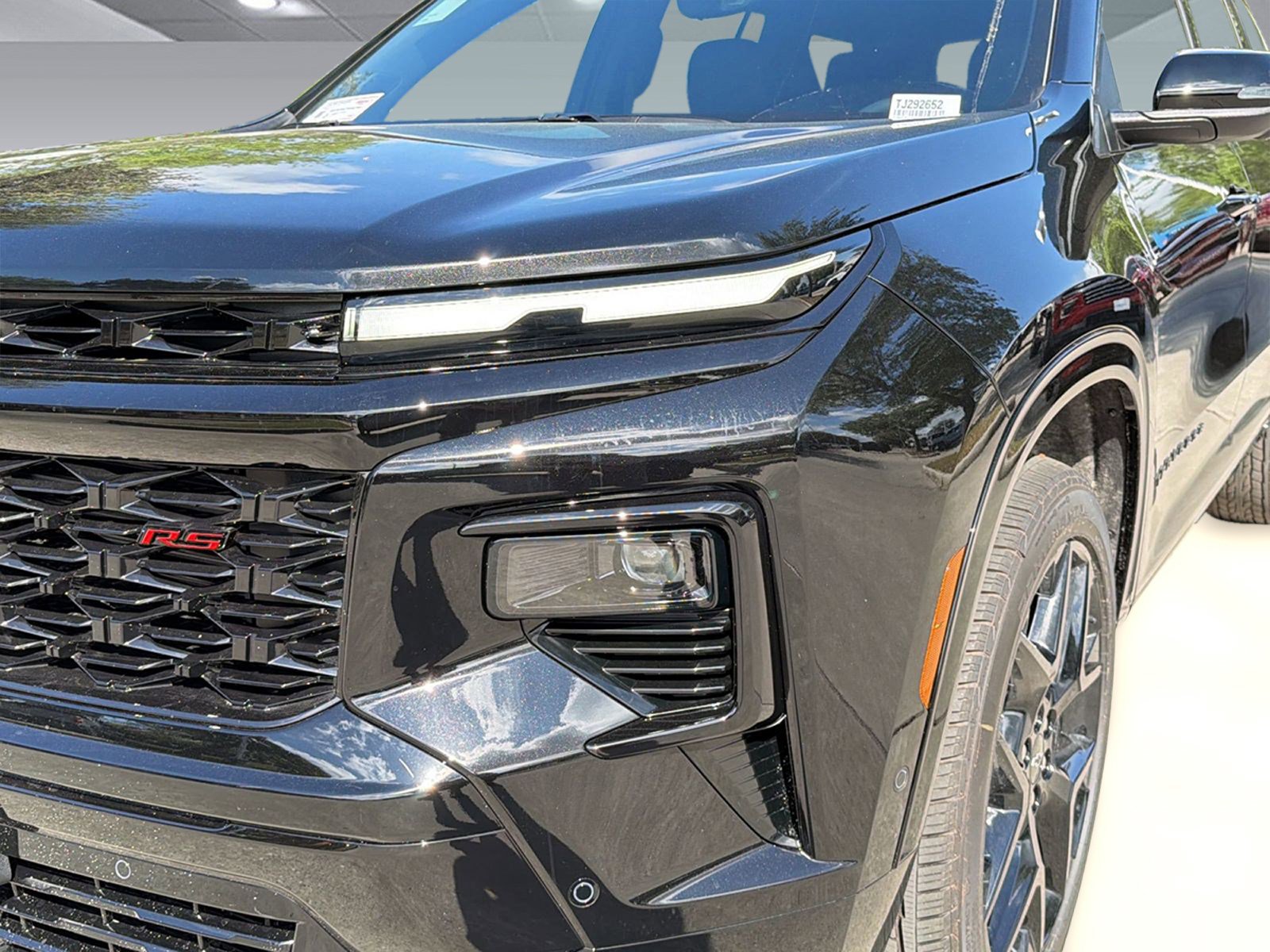 New 2026 Chevrolet Traverse RS FWD image 11