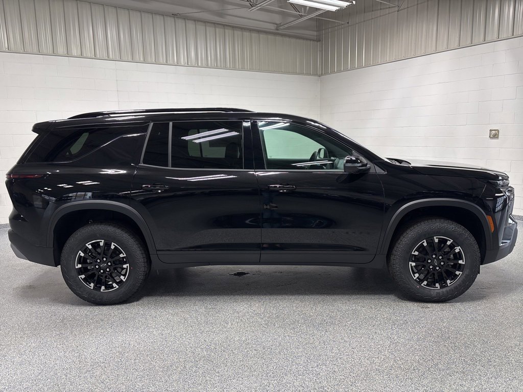 New 2026 Chevrolet Traverse Z71 image 8