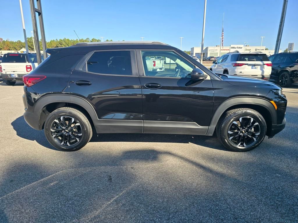 Used 2023 Chevrolet TrailBlazer LT w/ Convenience Package image 6