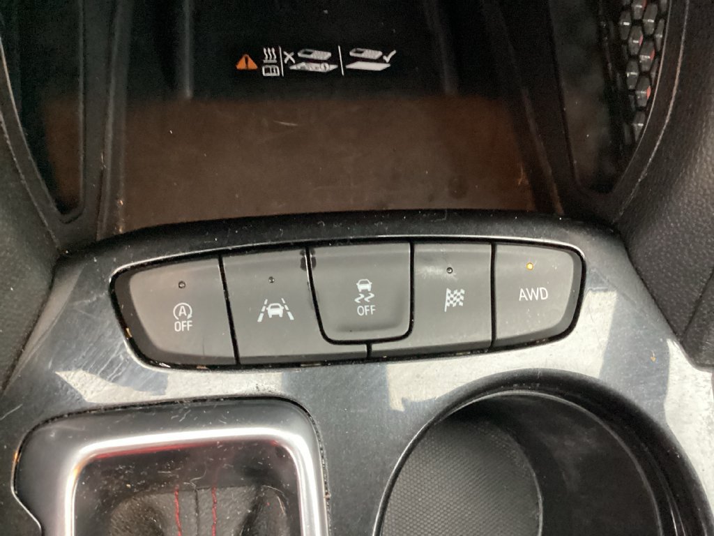 Used 2021 Chevrolet TrailBlazer RS w/ Sun and Liftgate Package AWD/4WD image 42