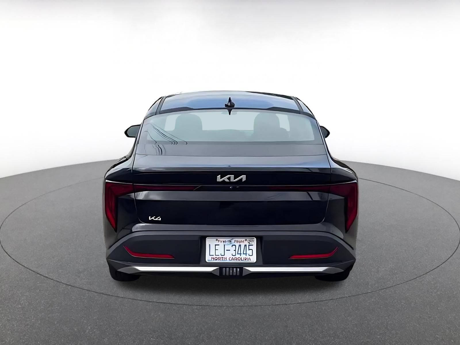 Used 2025 Kia K4 FWD image 12