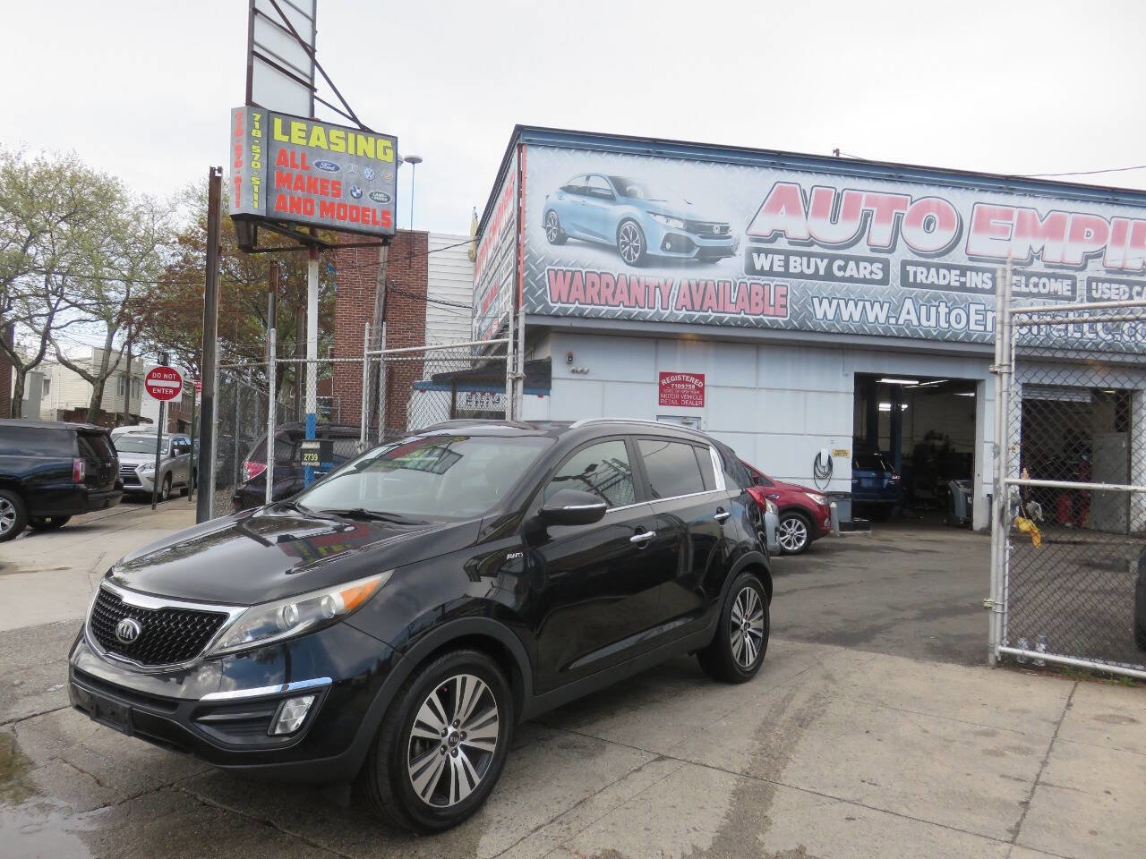 Used 2016 Kia Sportage EX w/ EX Premium Package image 2