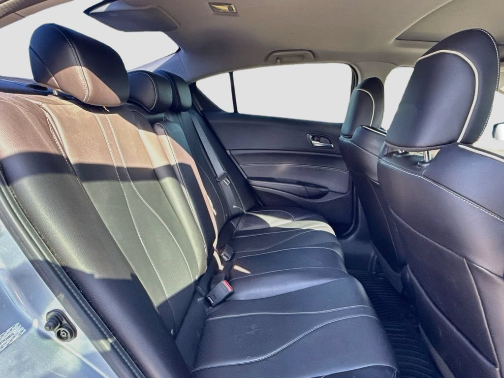 Used 2019 Acura ILX FWD image 29