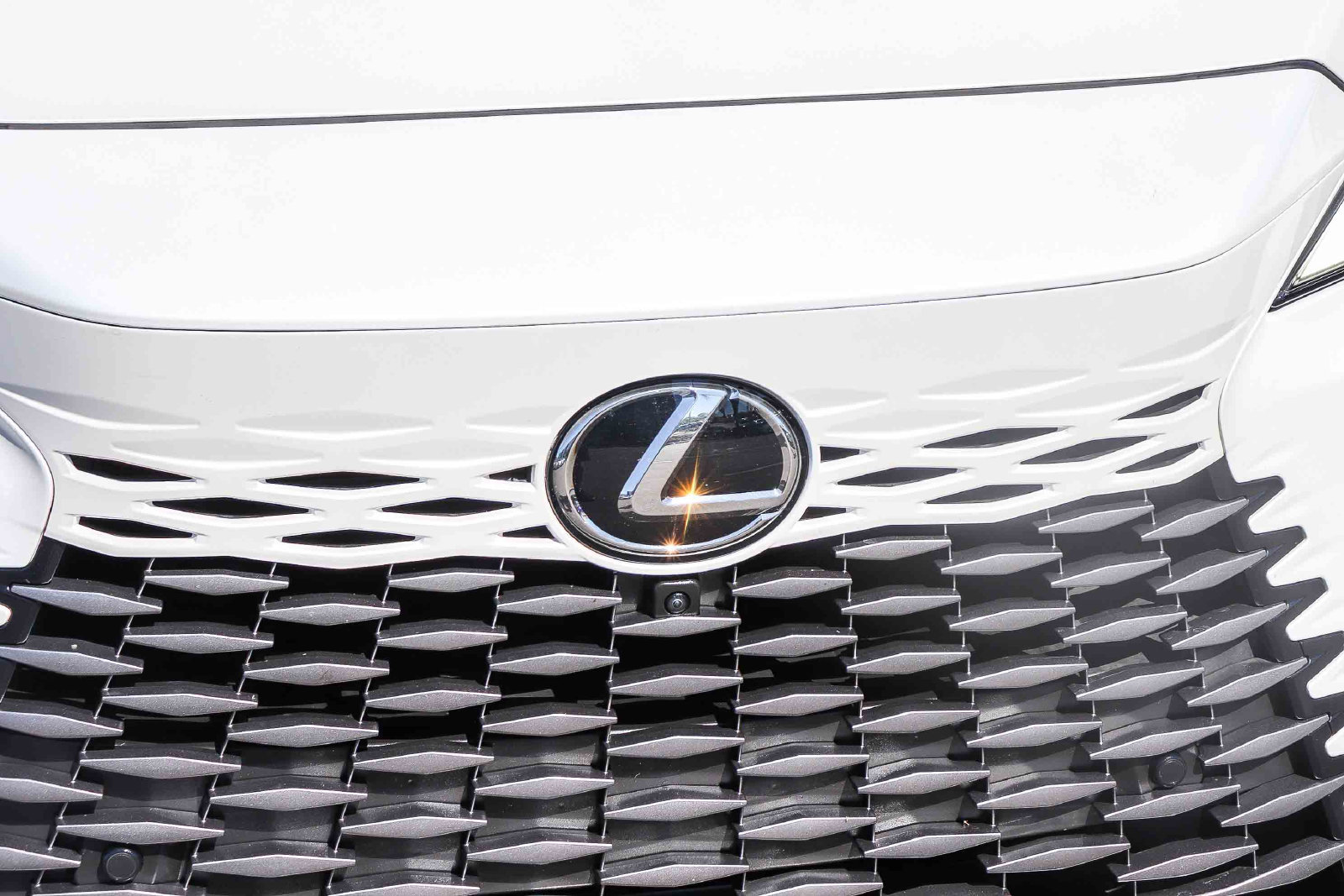 Certified 2024 Lexus RX 450h AWD w/ Convenience Package image 13