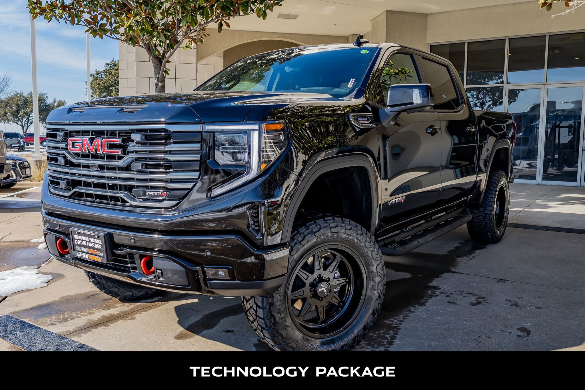 Used 2026 GMC Sierra 1500 AT4 w/ Technology Package image 5