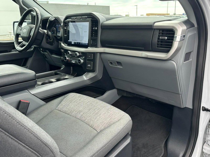 Used 2022 Ford F150 XLT w/ Equipment Group 302A High image 15