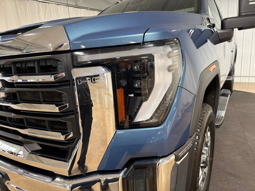 Certified 2024 GMC Sierra 3500 SLE w/ SLE Convenience Package AWD/4WD image 14