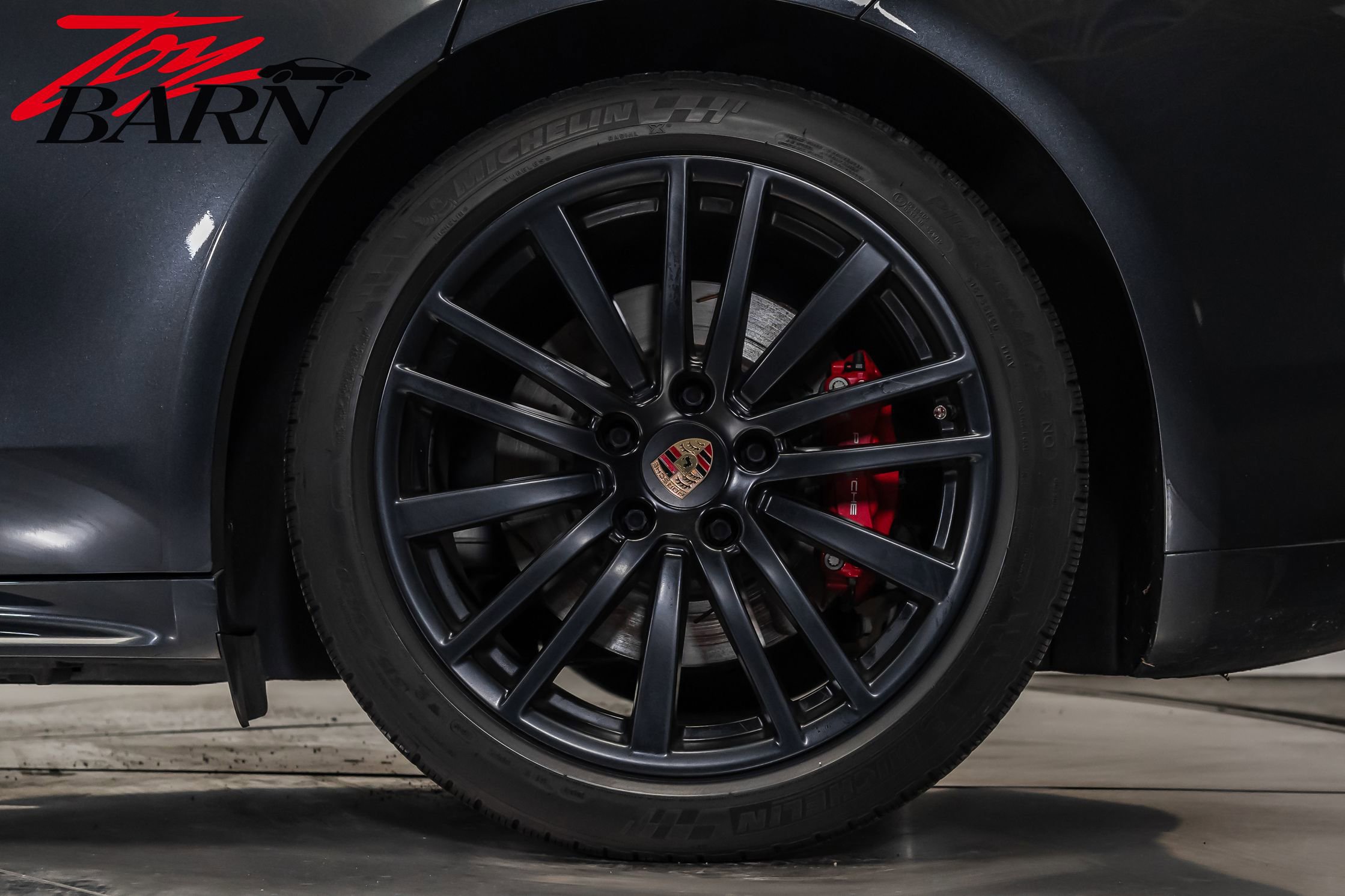 Used 2020 Porsche Panamera GTS image 18