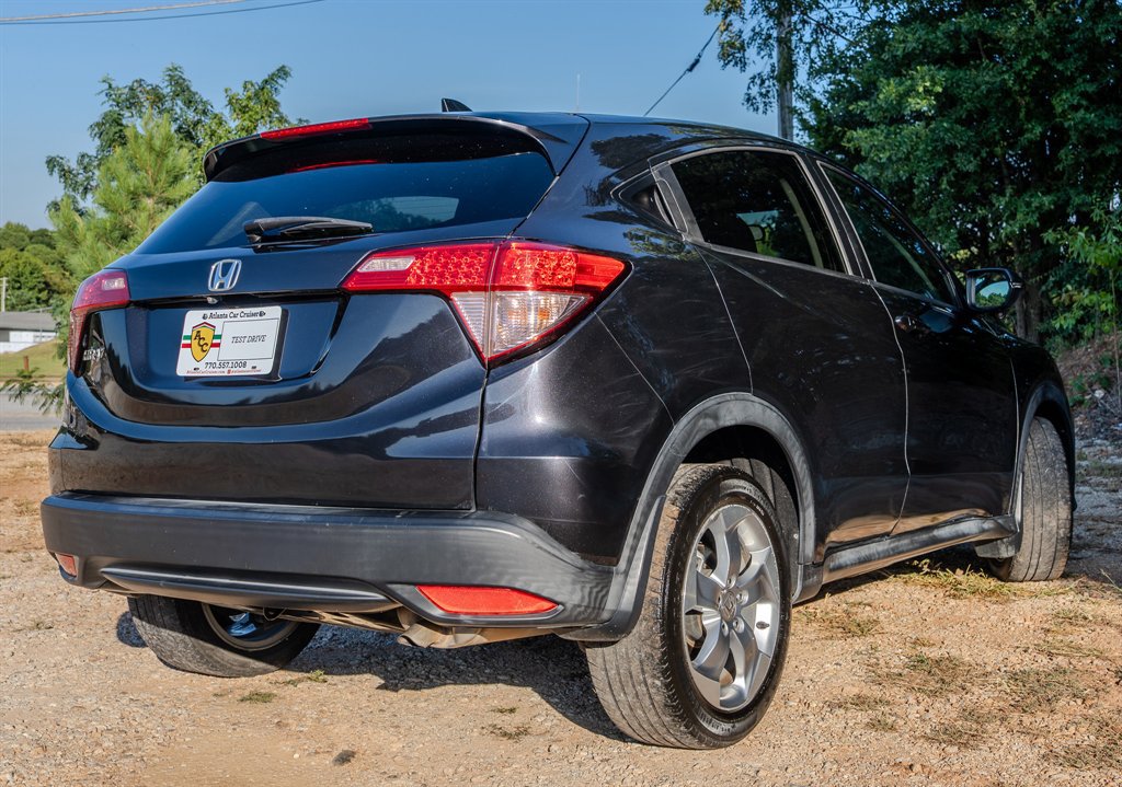 Used 2017 Honda HR-V EX image 5
