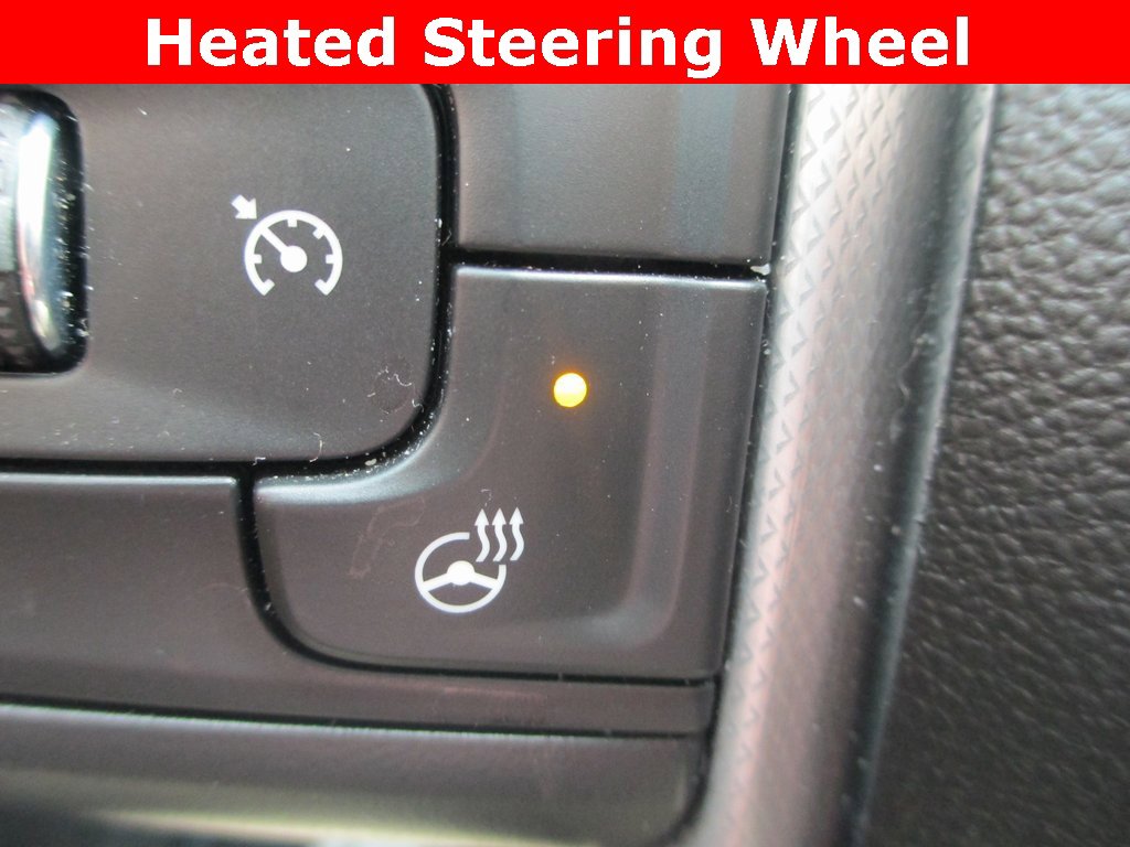 Used 2022 GMC Yukon XL Denali image 31