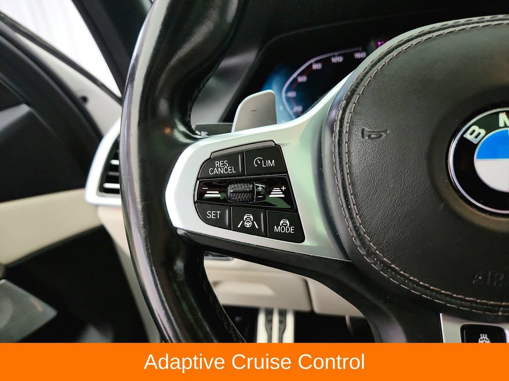 Used 2021 BMW X7 M50i w/ Dynamic Handling Package AWD/4WD image 23