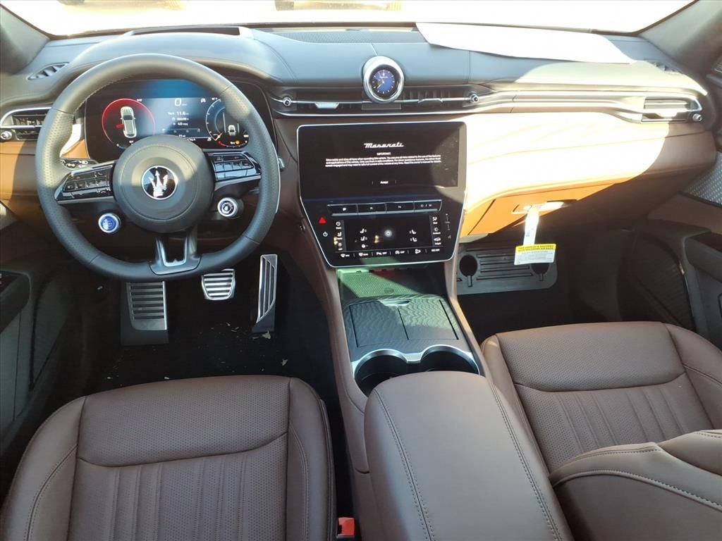 New 2026 Maserati Grecale Modena image 12