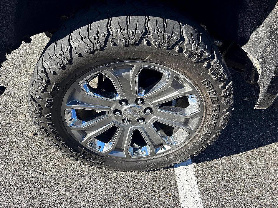 Used 2017 GMC Sierra 1500 Denali image 9