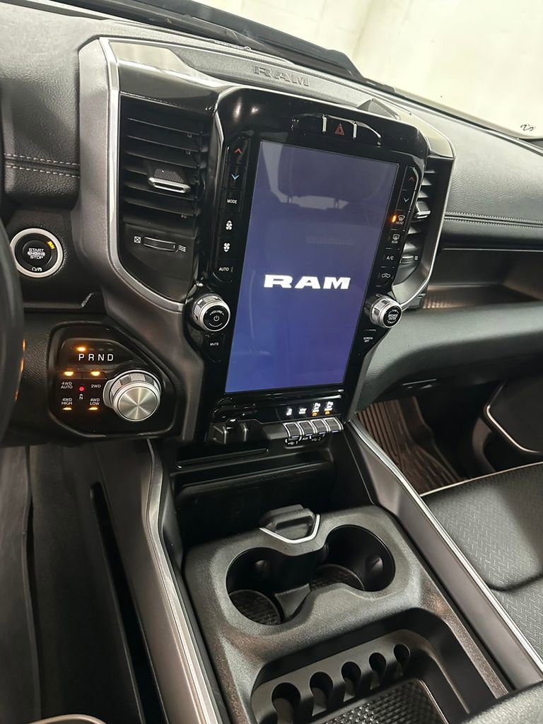Used 2022 RAM 1500 Laramie w/ Night Edition AWD/4WD image 18
