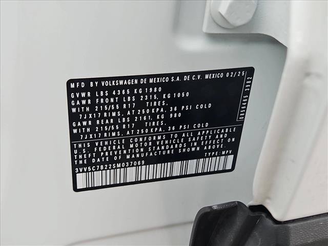 Used 2025 Volkswagen Taos S FWD image 22