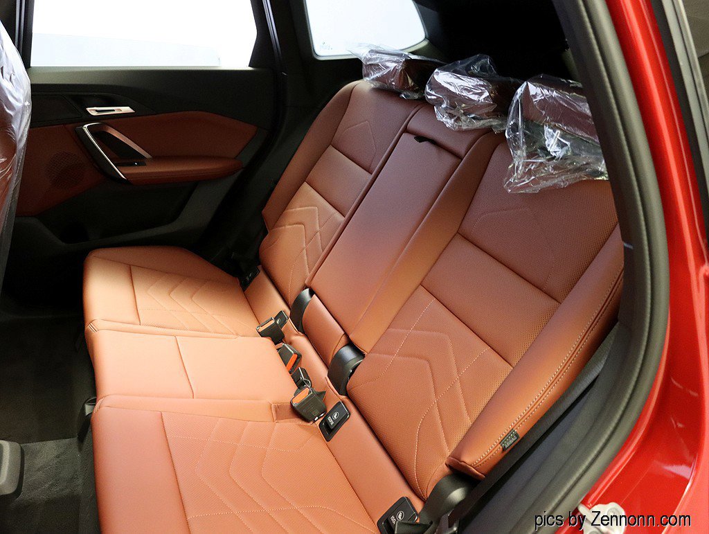 Used 2026 BMW X1 xDrive28i w/ Convenience Package image 17