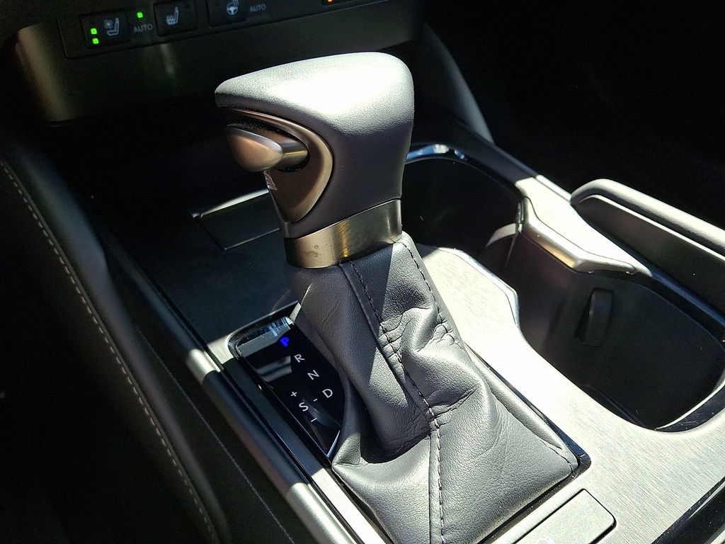 Used 2025 Lexus ES 350 w/ Premium Package FWD image 15