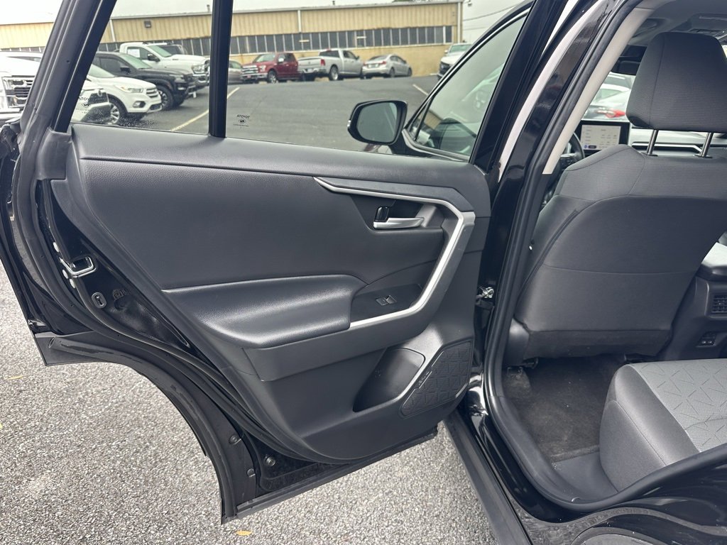 Used 2023 Toyota RAV4 XLE image 18