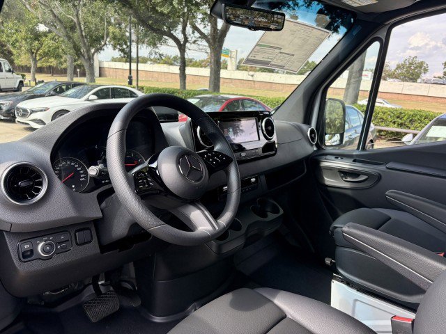 New 2026 Mercedes-Benz Sprinter 2500 image 8