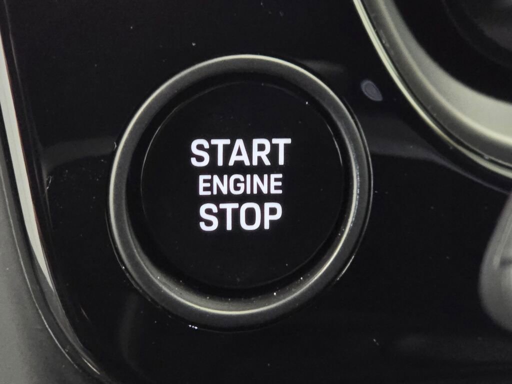 New 2026 Porsche Cayenne GTS image 29