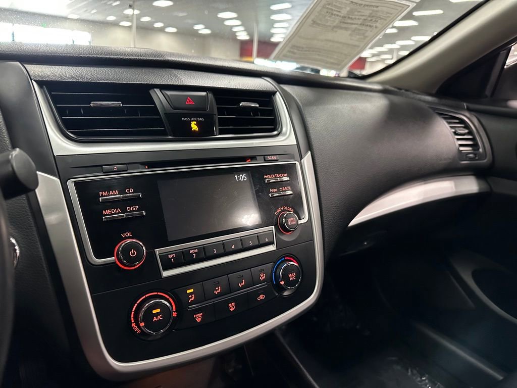 Used 2016 Nissan Altima 2.5 SR image 19