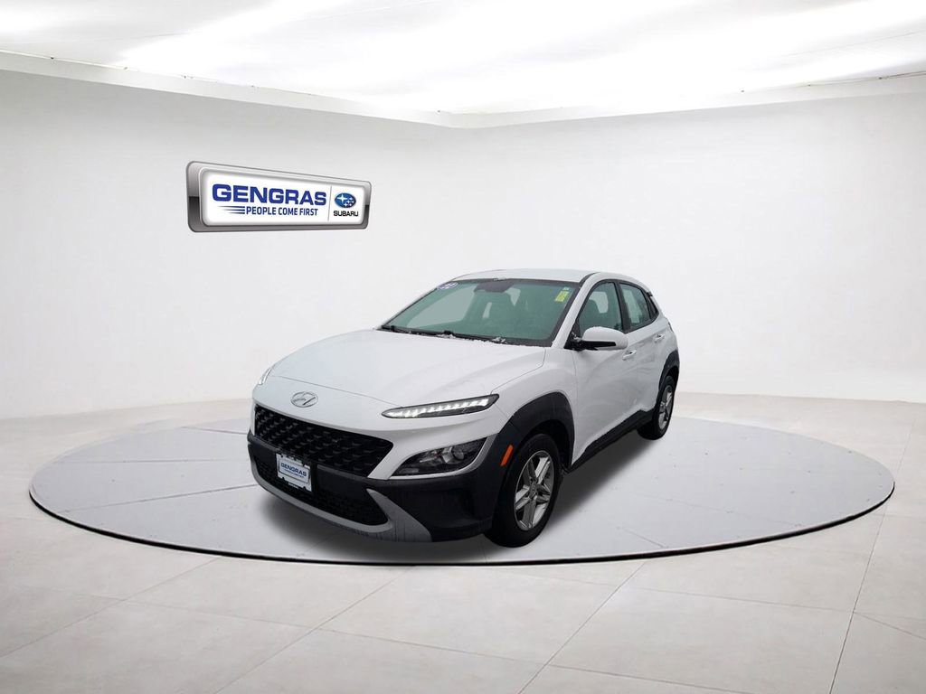Used 2022 Hyundai Kona SE image 3