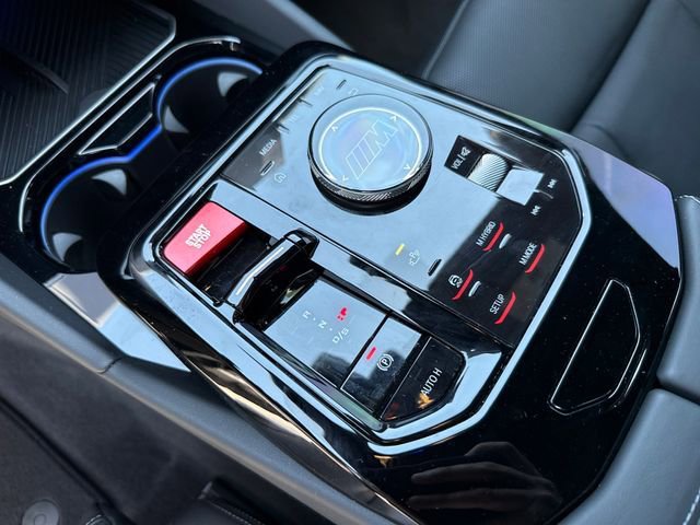 Certified 2025 BMW M5 w/ Carbon Package AWD/4WD image 24