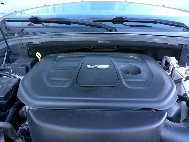 Used 2017 Jeep Grand Cherokee Altitude AWD/4WD image 8