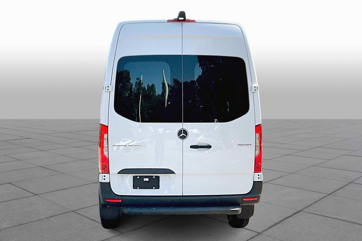 New 2025 Mercedes-Benz Sprinter 2500 image 4