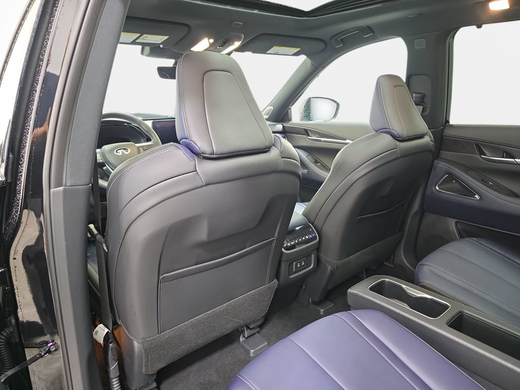 Certified 2026 INFINITI QX60 Sport w/ Dark Cargo Package AWD/4WD image 10