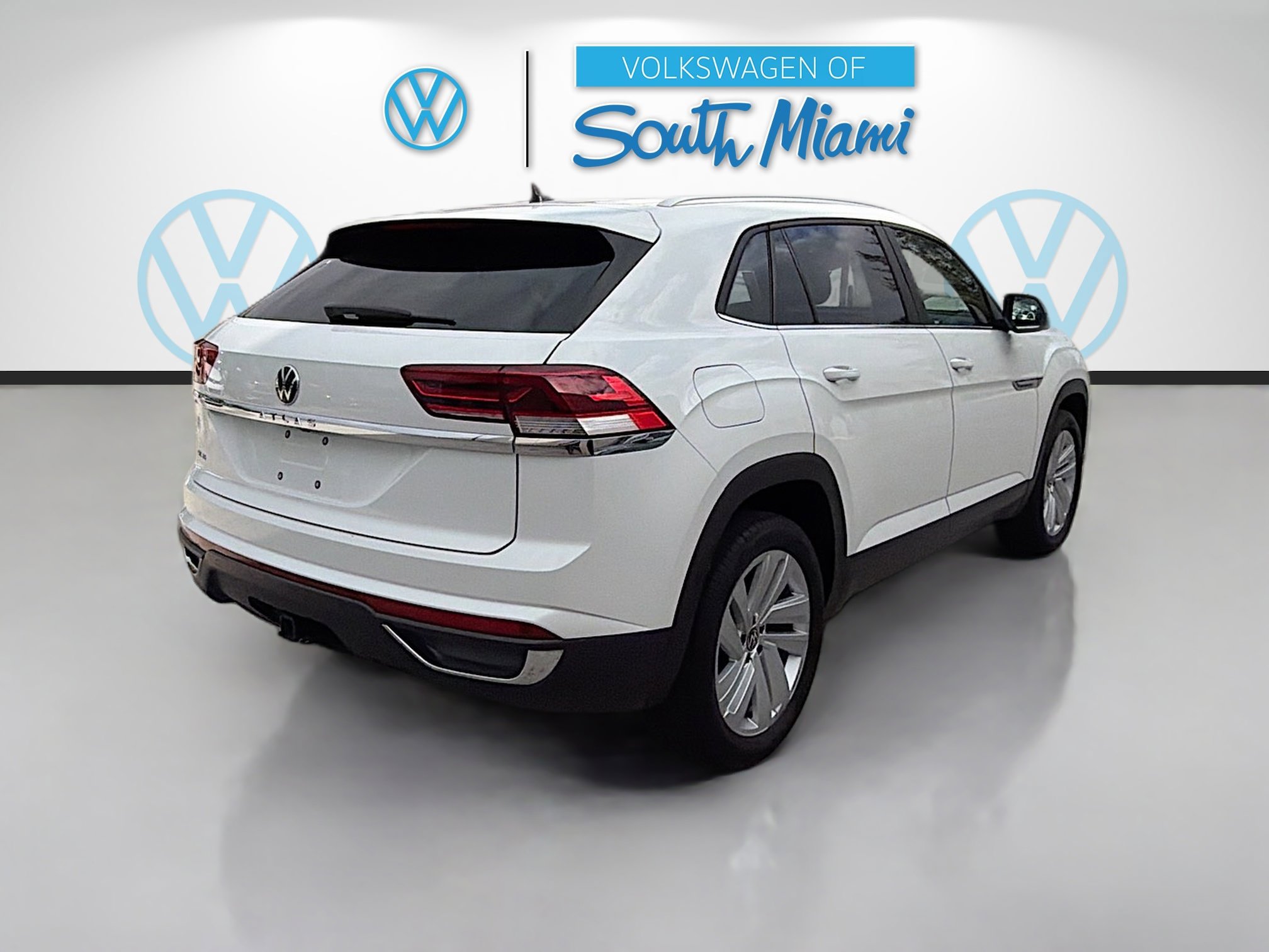 Certified 2022 Volkswagen Atlas Cross Sport SE image 7