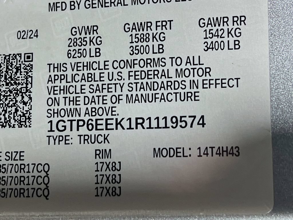 Used 2024 GMC Canyon AT4X AWD/4WD image 29