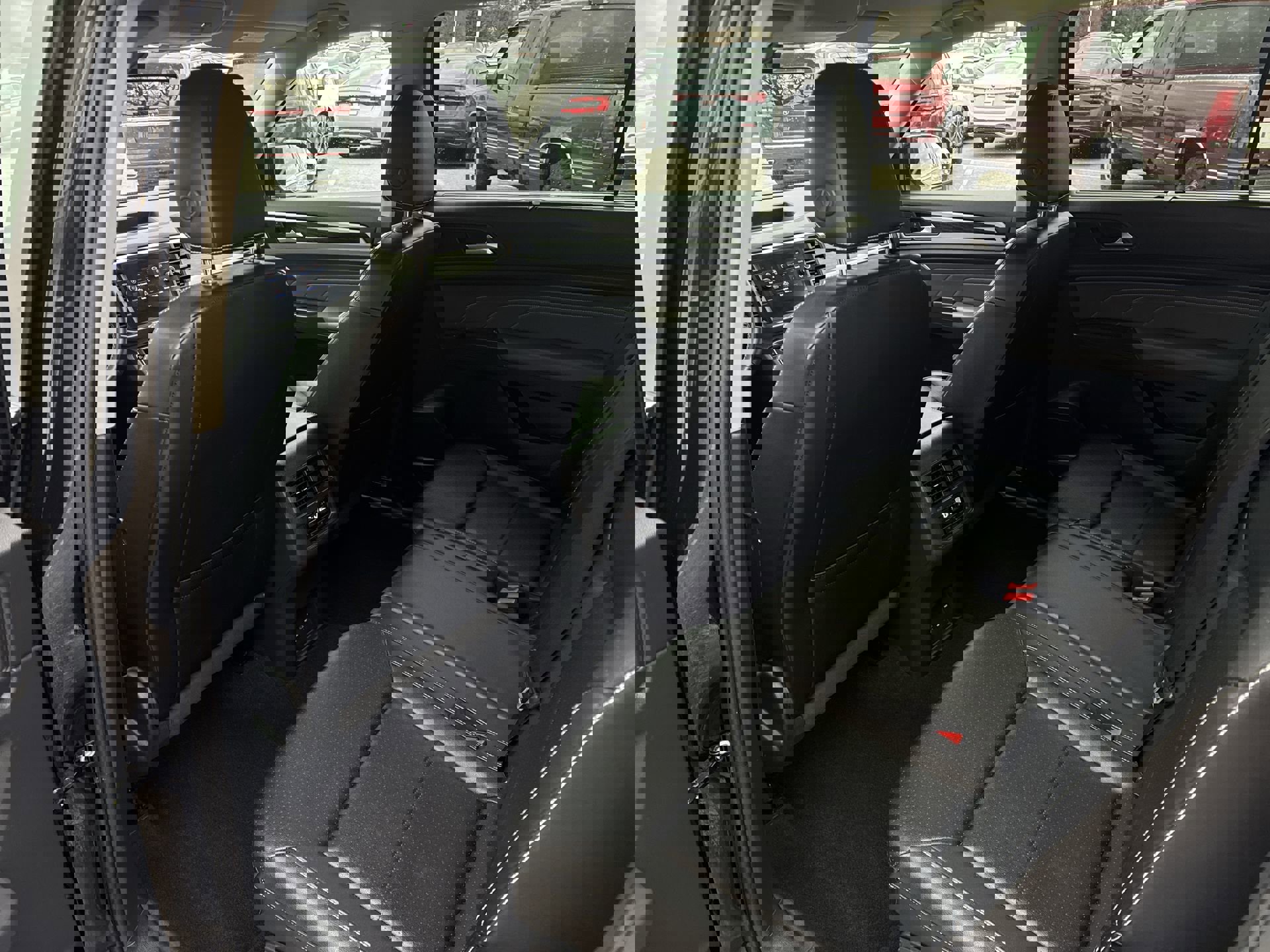 Used 2021 Volkswagen Atlas SE image 21