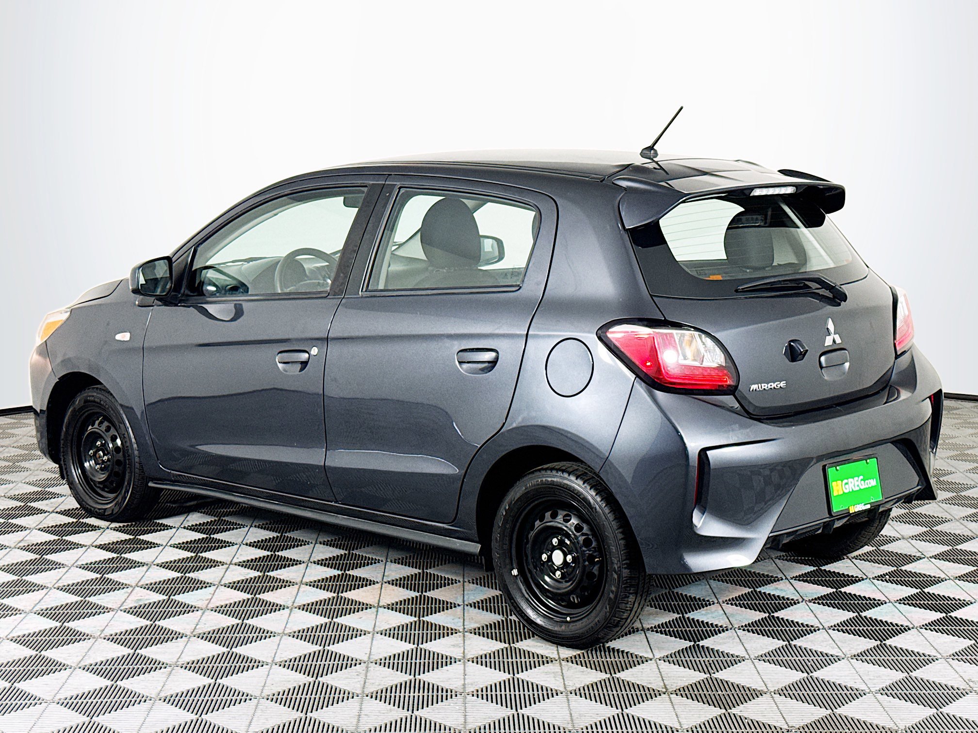 Used 2024 Mitsubishi Mirage LE image 6