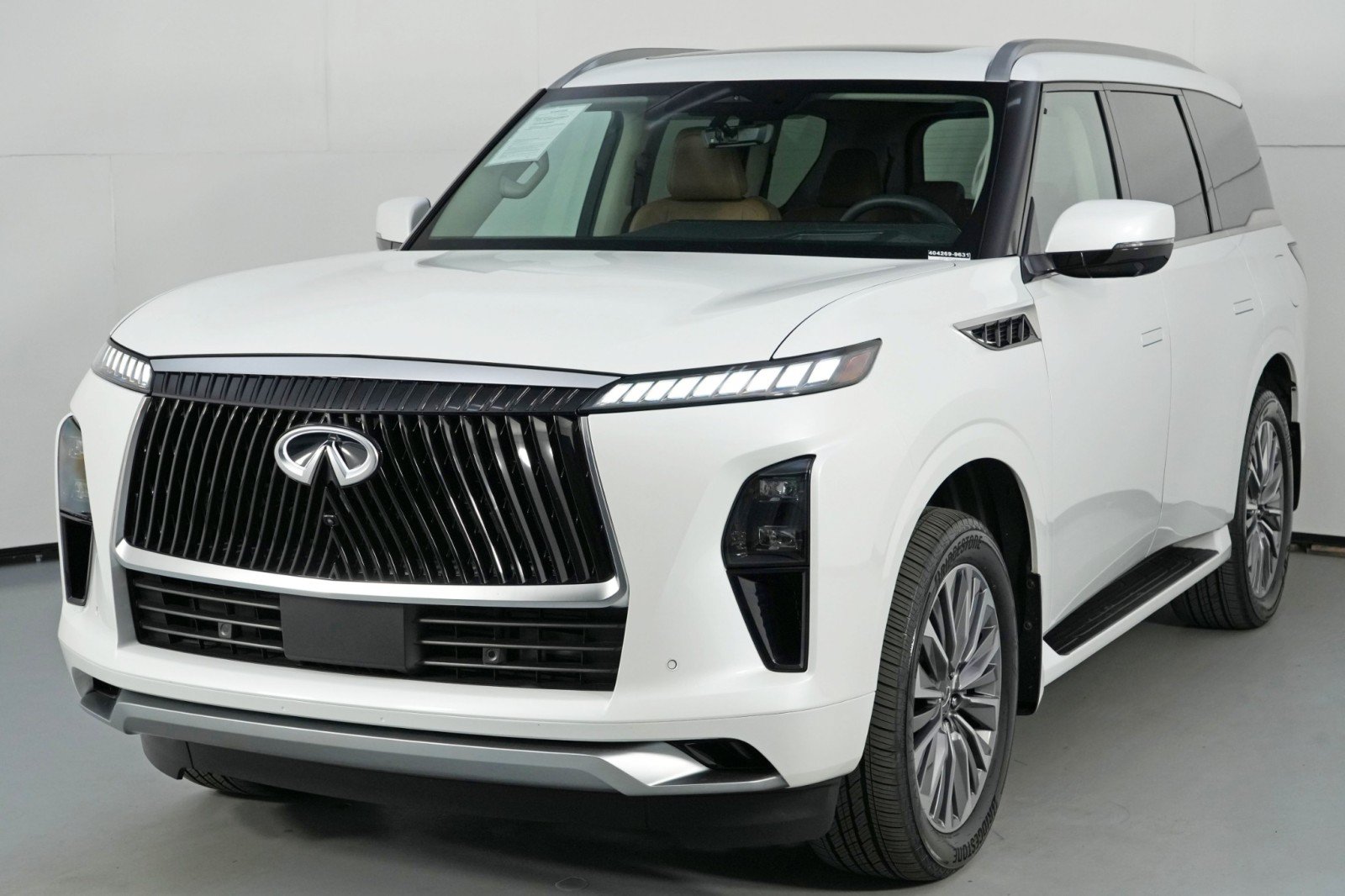 Used 2025 INFINITI QX80 Luxe w/ Cargo Package AWD/4WD image 52
