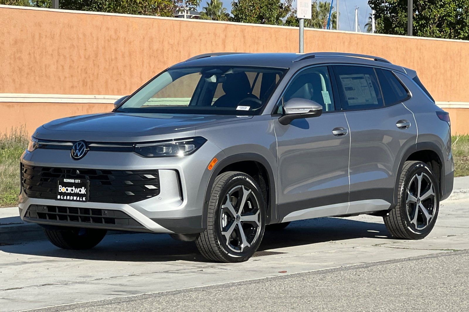 New 2026 Volkswagen Tiguan SE AWD/4WD image 8