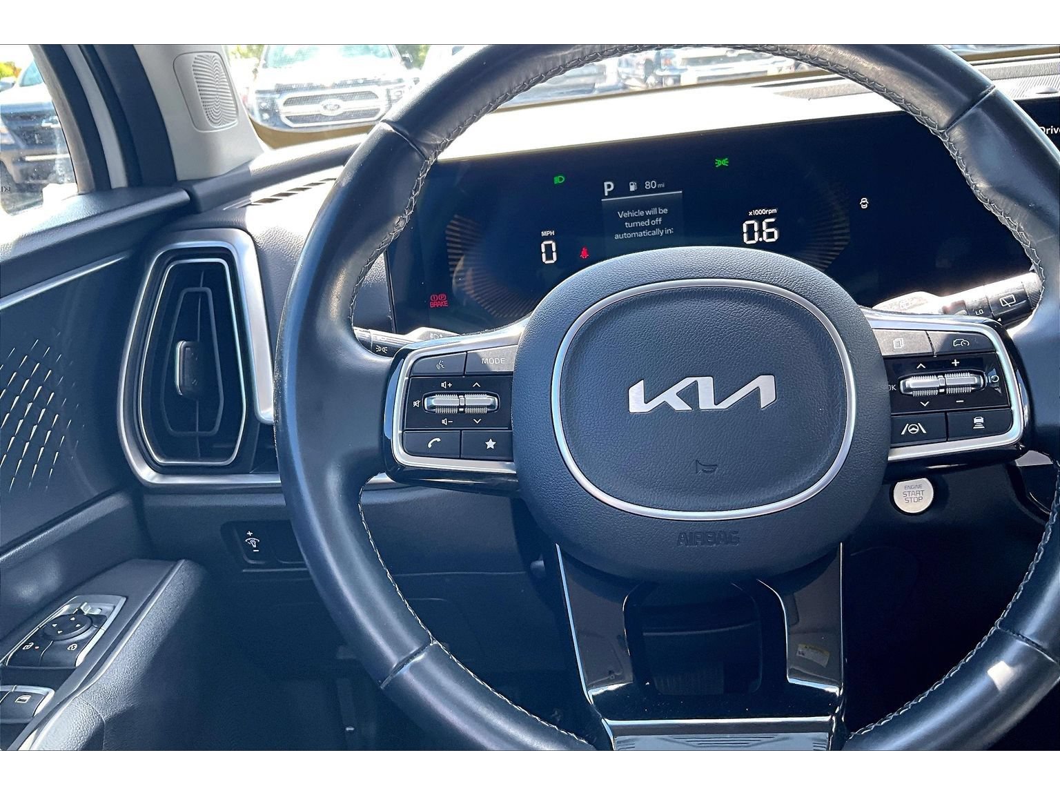 Used 2024 Kia Sorento S AWD/4WD image 11