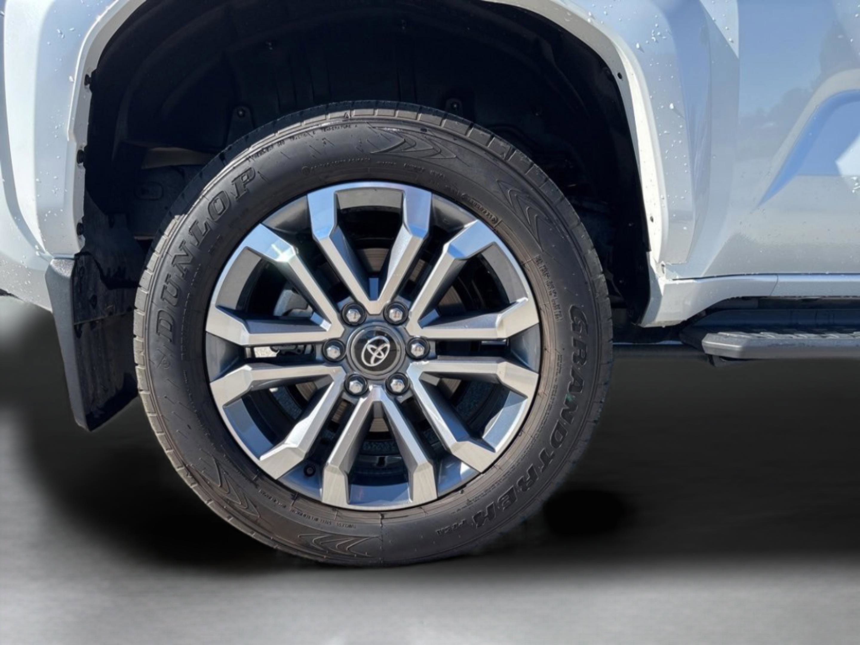 Used 2025 Toyota 4Runner Limited image 48