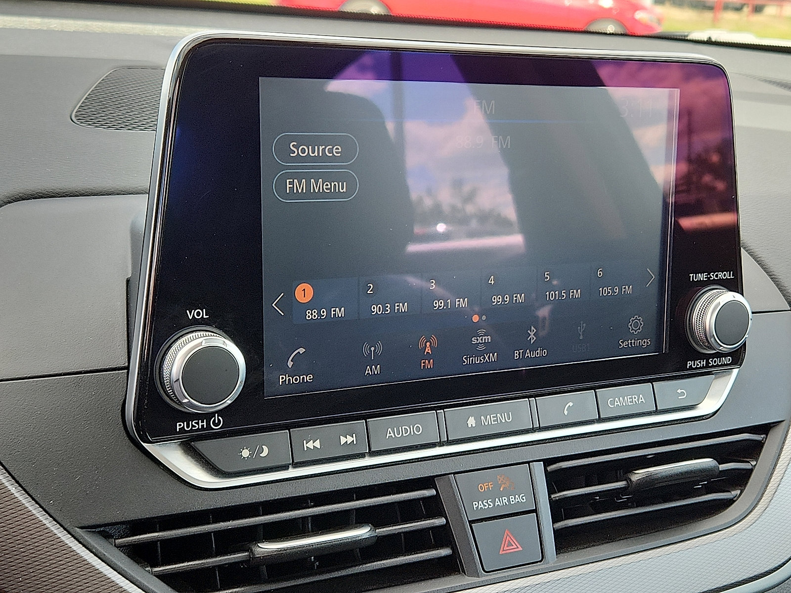 Used 2024 Nissan Altima 2.5 SR image 14