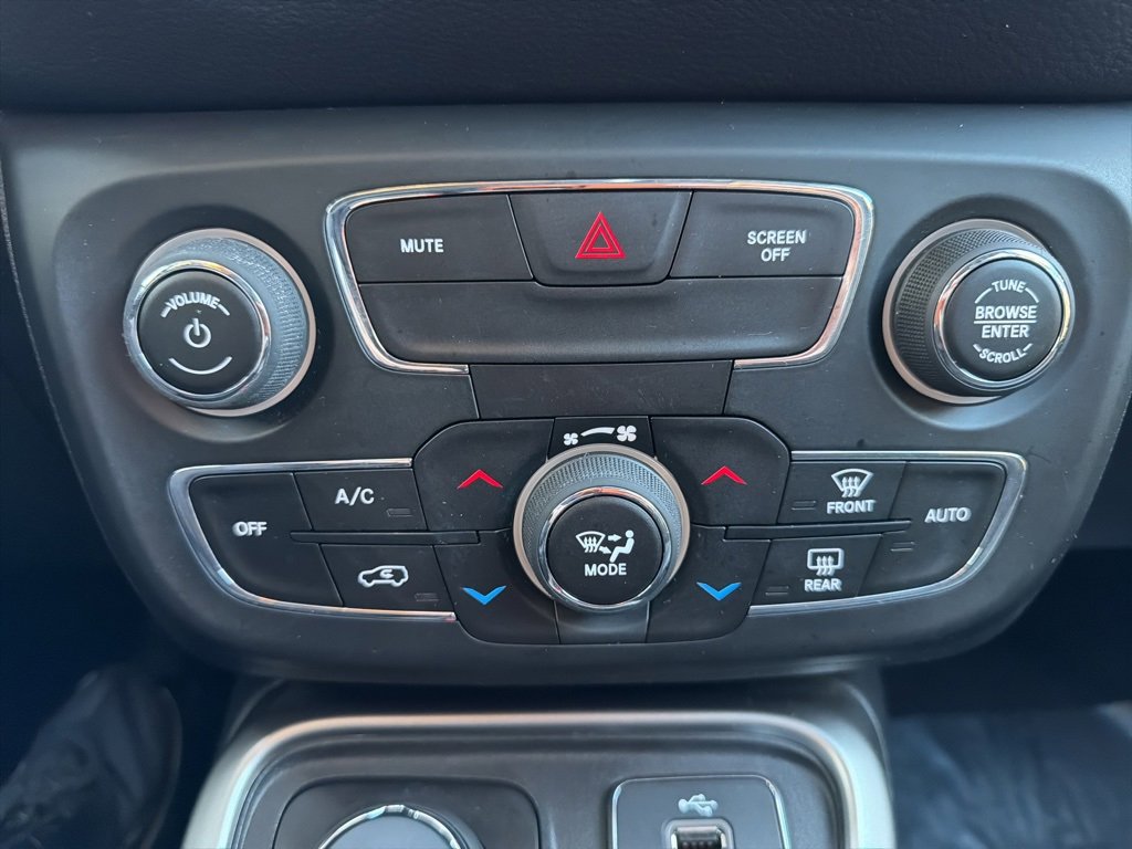 Used 2018 Jeep Compass Latitude w/ Popular Equipment Group image 25