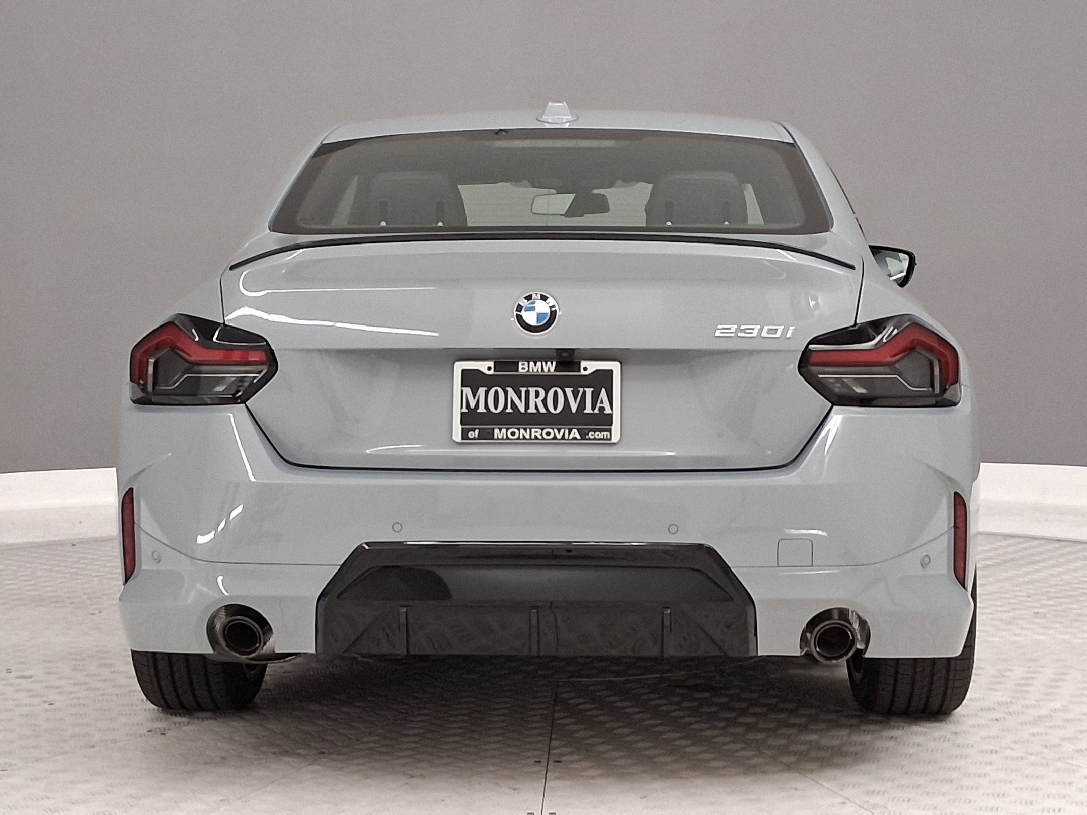 New 2026 BMW 230i Coupe w/ Premium Package RWD image 8